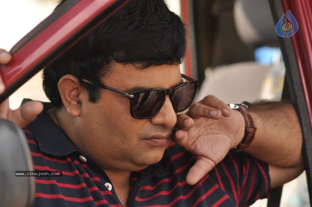 Mr. Manmadha Movie New Stills - 15 / 65 photos