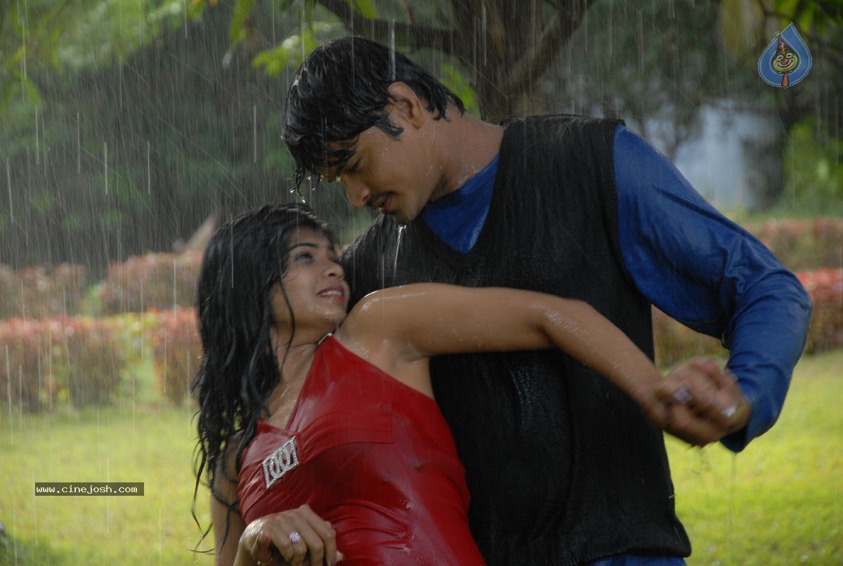 Mr. Money Movie Stills - 1 / 5 photos