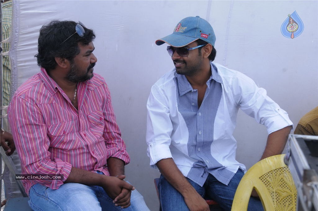 Mr. Nokia Movie Hot Stills - 55 / 89 photos