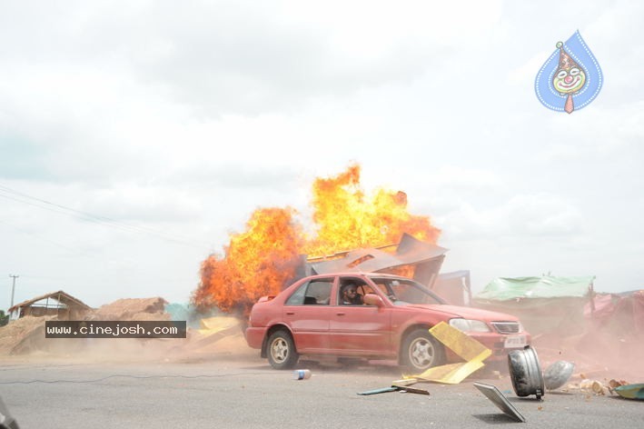 Mr. Nokia Movie Stills - 9 / 20 photos