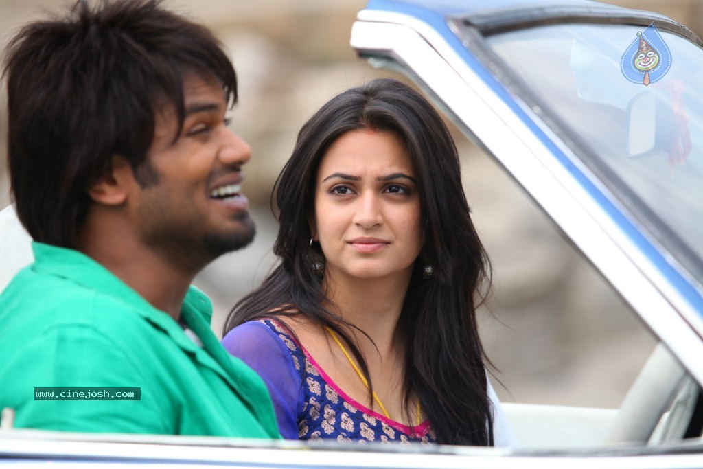 Mr. Nokia Movie Stills - 12 / 20 photos
