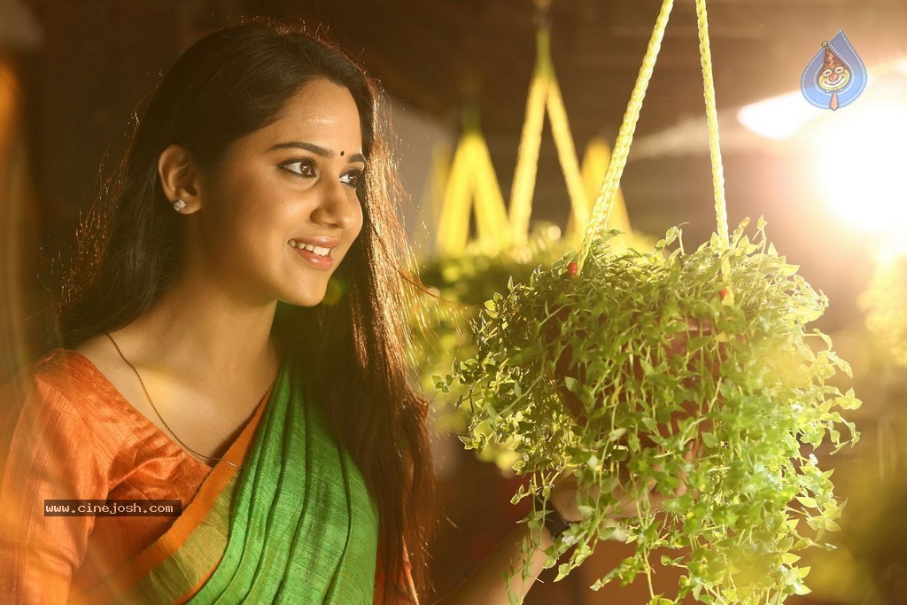 Mr Fraud Malayalam Movie Stills - 44 / 88 photos