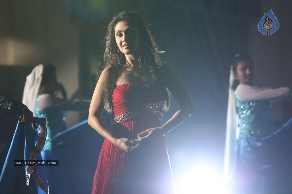 Mr Fraud Malayalam Movie Stills - 74 / 88 photos