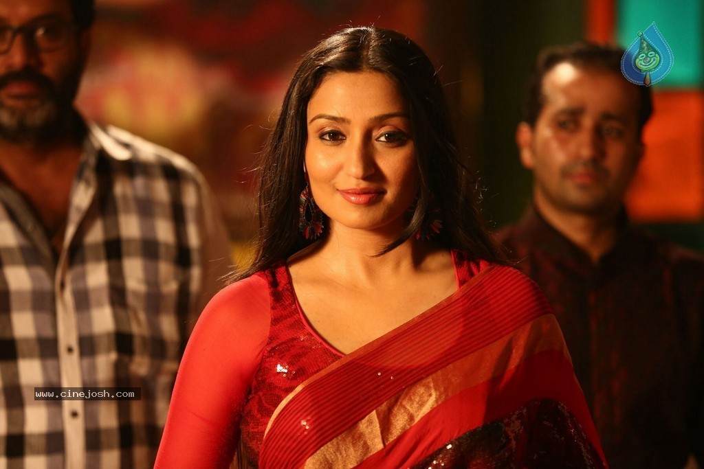 Mr Fraud Malayalam Movie Stills - 83 / 88 photos