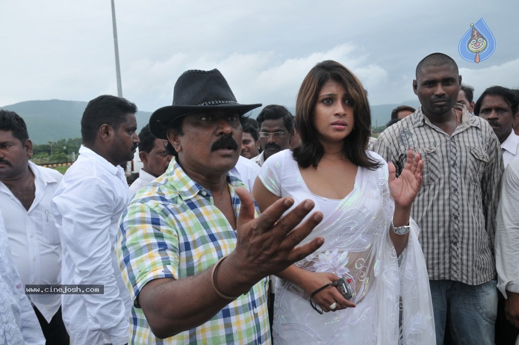 Mr Rascal Movie Latest Stills - 51 / 61 photos