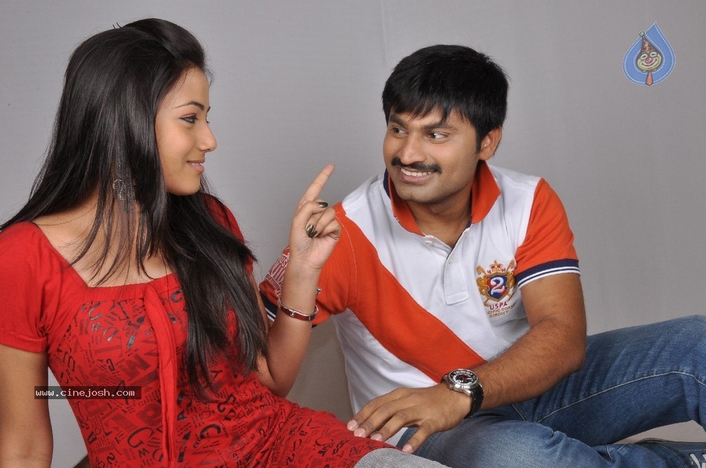 Mudduga Movie Stills n Walls - 12 / 69 photos