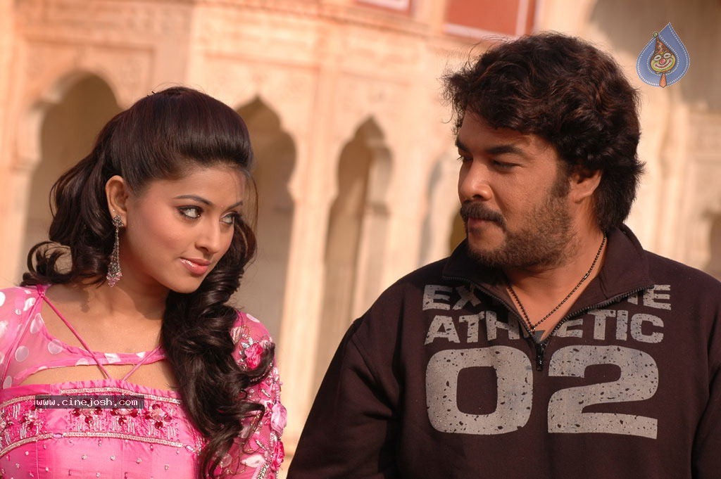 Murattu Kaalai Tamil Movie Stills - 39 / 53 photos