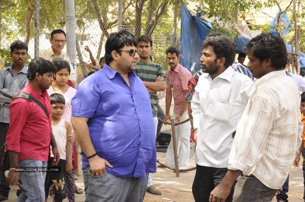 Naa Style Naade Movie Stills - 3 / 18 photos