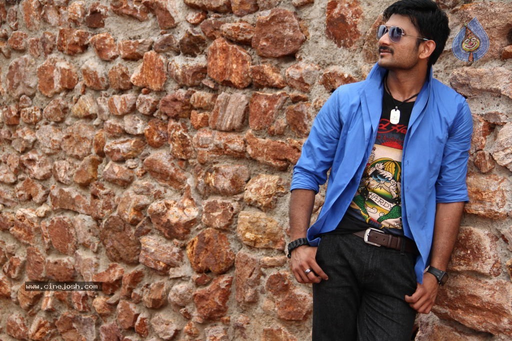 Naakaithe Nachindi Movie Hot Stills - 29 / 64 photos