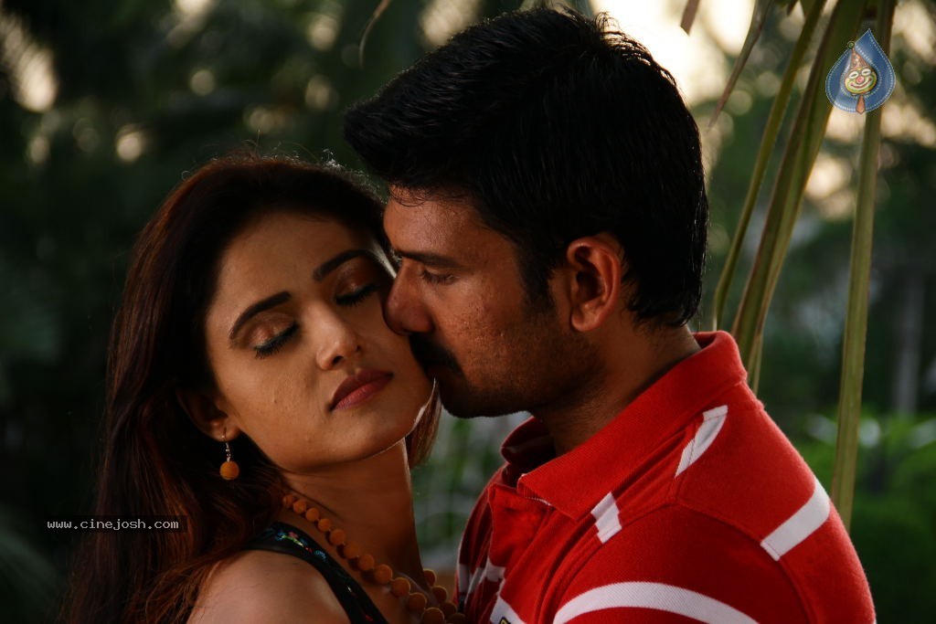Naakaithe Nachindi Movie Hot Stills - 47 / 64 photos