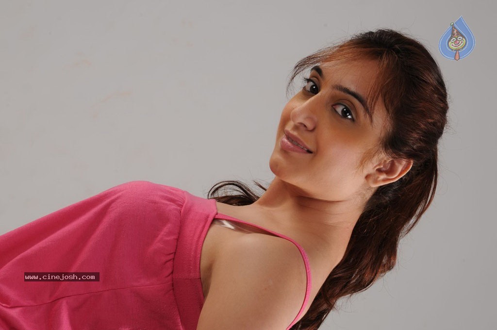 Naalu Perum Rommba Nallavanga Tamil Movie Stills - 37 / 37 photos