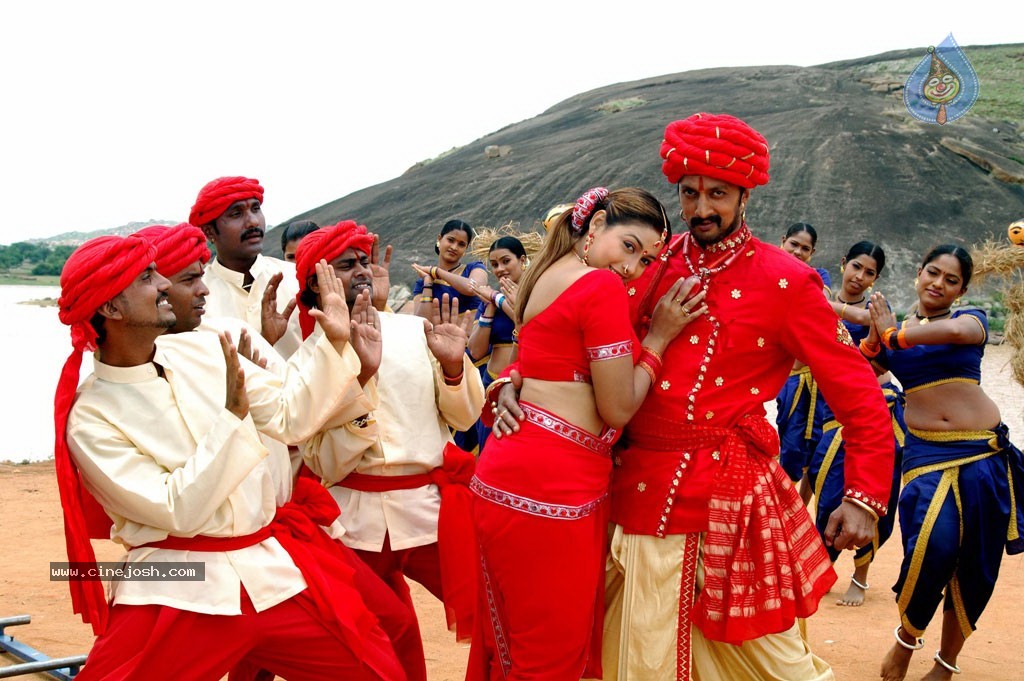 Naan Chathriyan Tamil Movie Stills - 15 / 39 photos