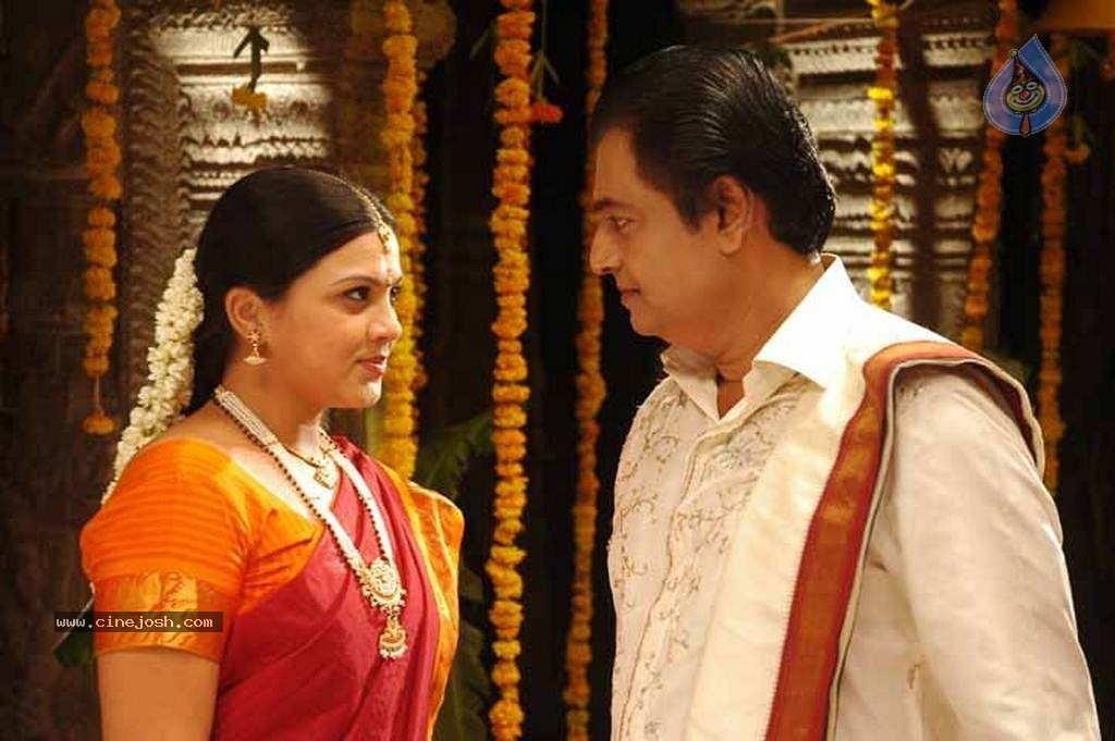 Naan Than Bala Tamil Movie Stills - 29 / 38 photos