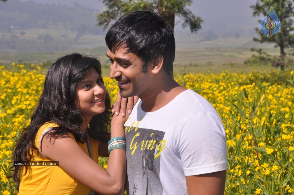 Nachithe Movie Stills - 94 / 113 photos