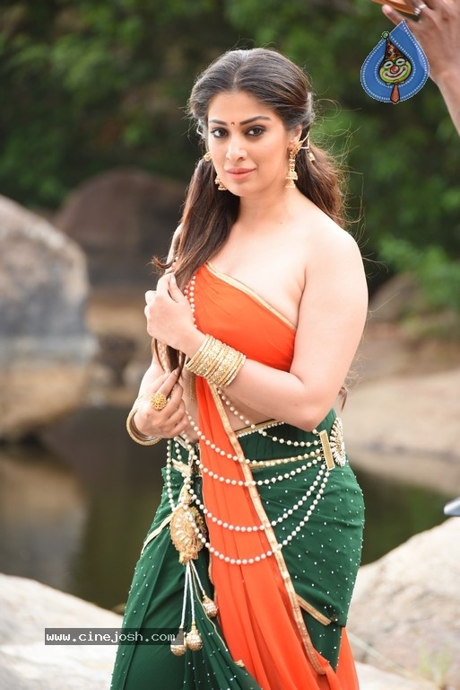 Nagakanya Movie Stills - 5 / 8 photos