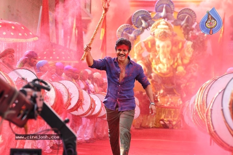 Nagarjuna Stills from Devadas Movie - 18 / 18 photos