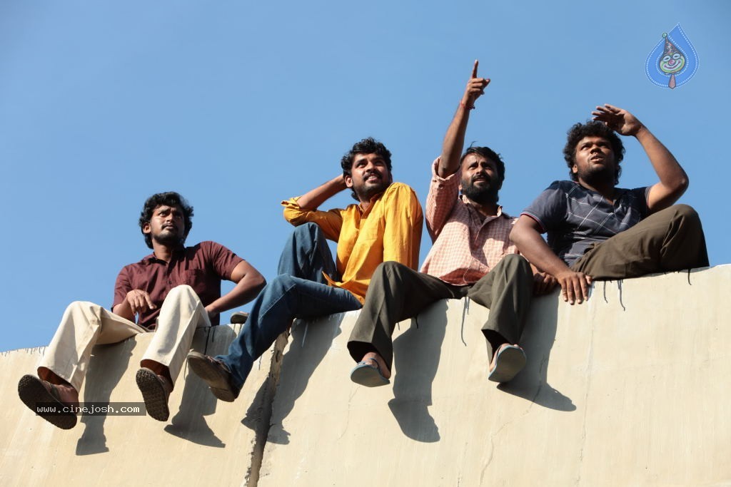 Naluguru Snehitula Katha Movie Stills - 23 / 43 photos