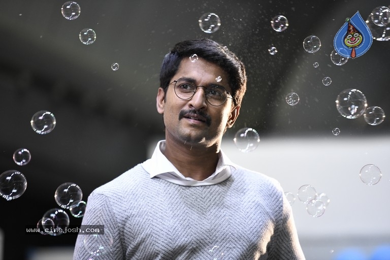 Nani Stills From Devadas - 19 / 22 photos