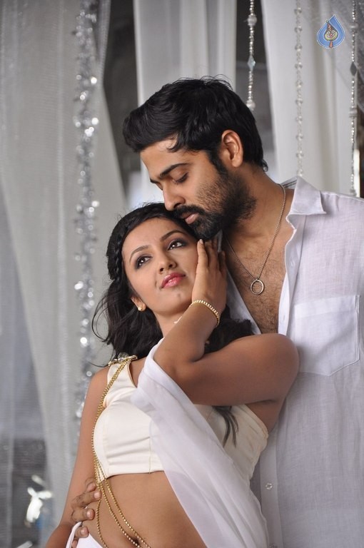 Natpathigaram 79 Movie Photos - 2 / 17 photos