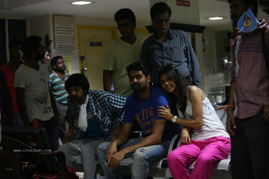 Natpathigaram Tamil Movie Stills - 19 / 79 photos