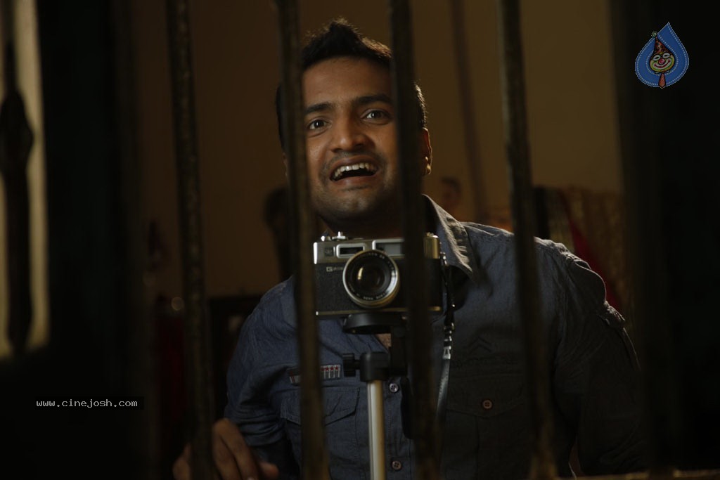 Naughty Boys Movie New Stills - 52 / 120 photos