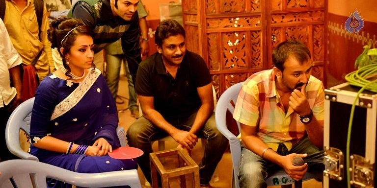 Nayaki Movie Photos and Posters - 34 / 35 photos