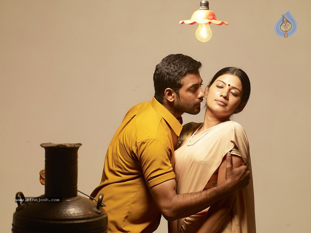 Nedunchalai Tamil Movie Stills - 5 / 17 photos