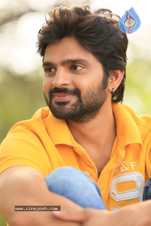 Needi Naadi Oke Katha Stills - 2 / 3 photos