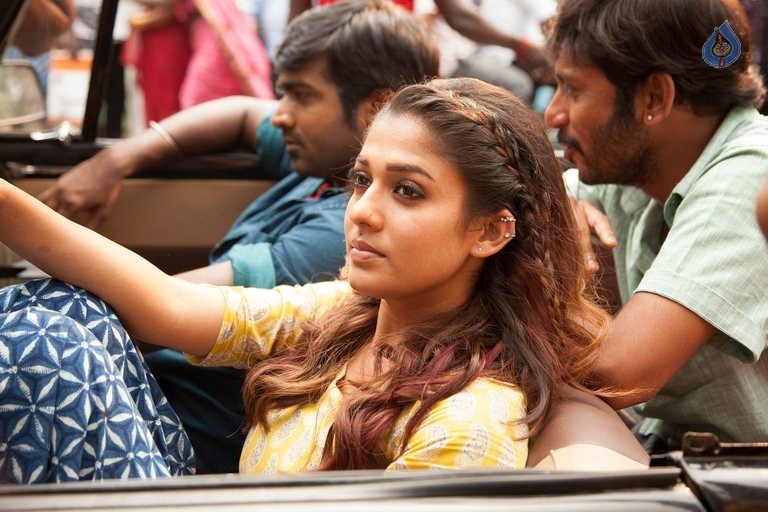 Nenoo Rowdine Movie Photos - 8 / 32 photos