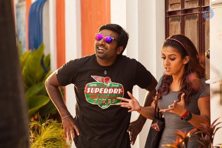 Nenoo Rowdine Movie Photos - 31 / 32 photos