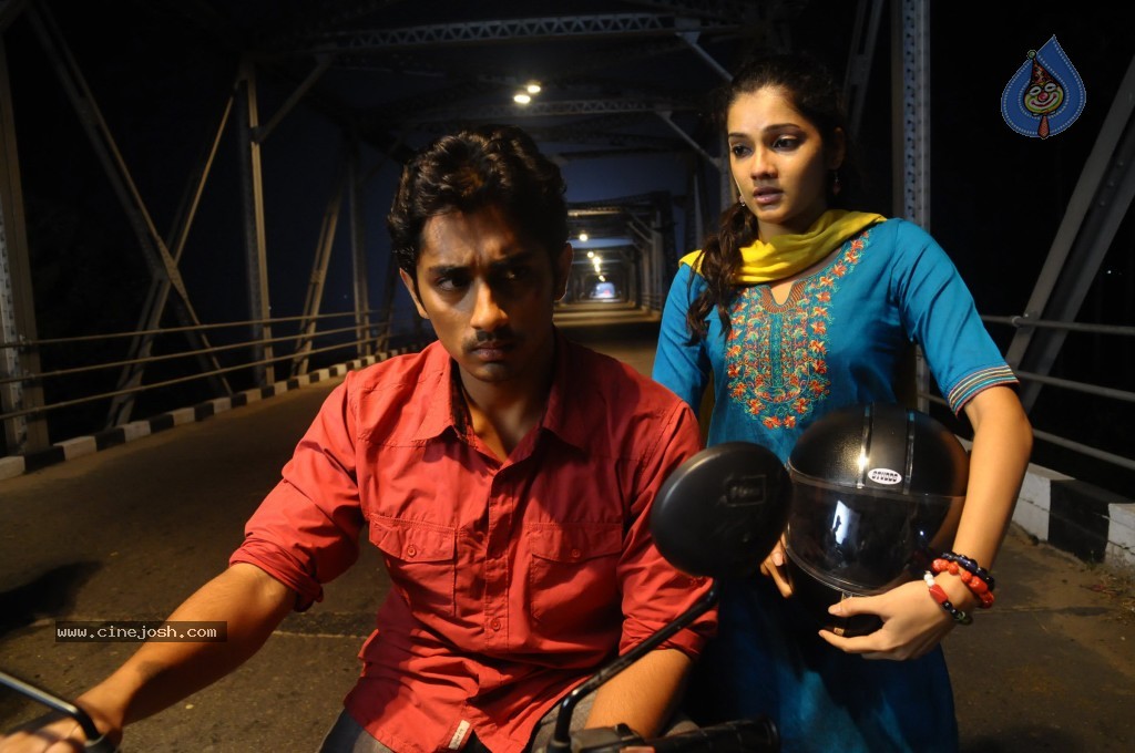 NH 4 Movie Stills n Walls - 35 / 51 photos