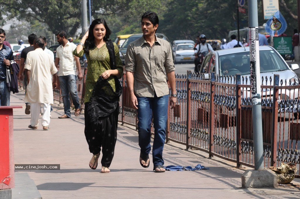 NH 4 Movie Stills n Walls - 37 / 51 photos