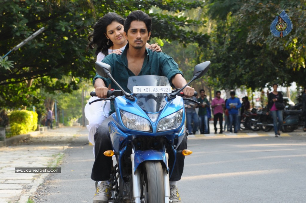 NH 4 Movie Stills n Walls - 40 / 51 photos