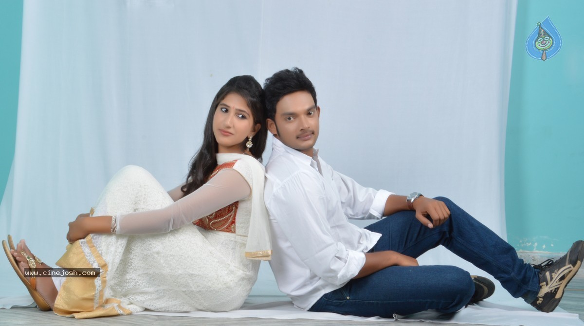 Niluvave Vaalu Kanuladana Movie Stills - 21 / 29 photos