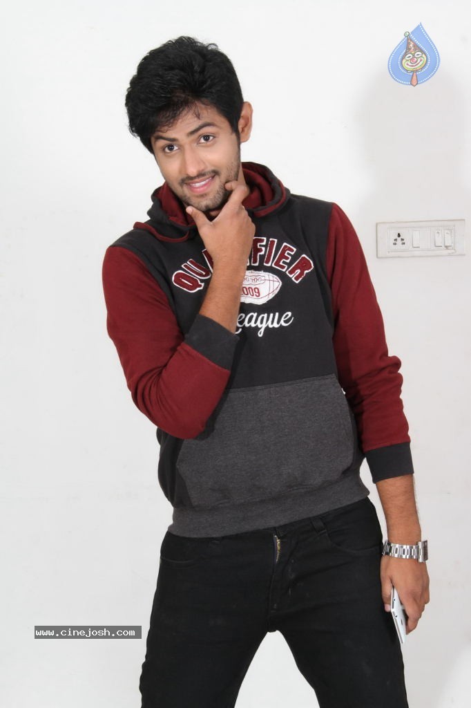 Ninnu Chusi Vennale Anukunna Movie Stills - 35 / 36 photos