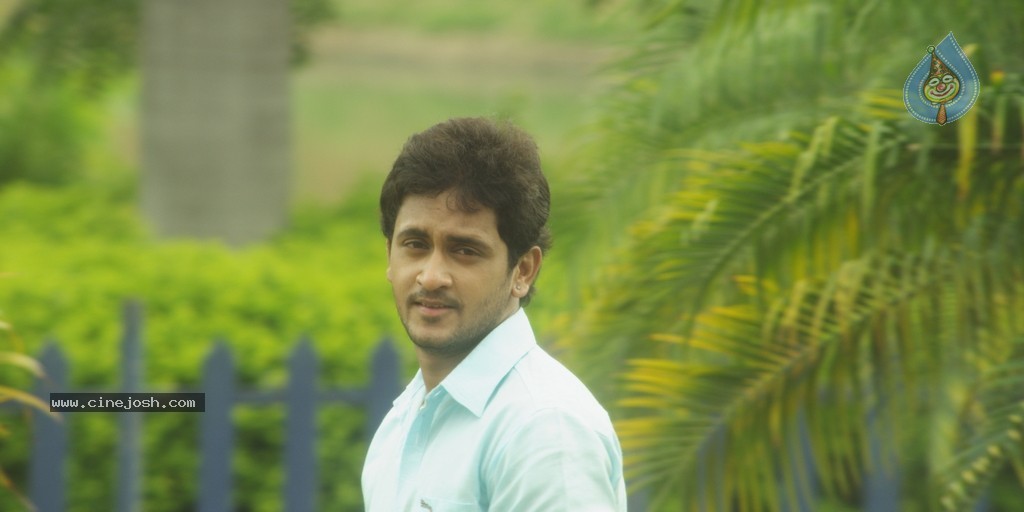 Ninu Chusaka Movie Stills n Posters - 52 / 72 photos