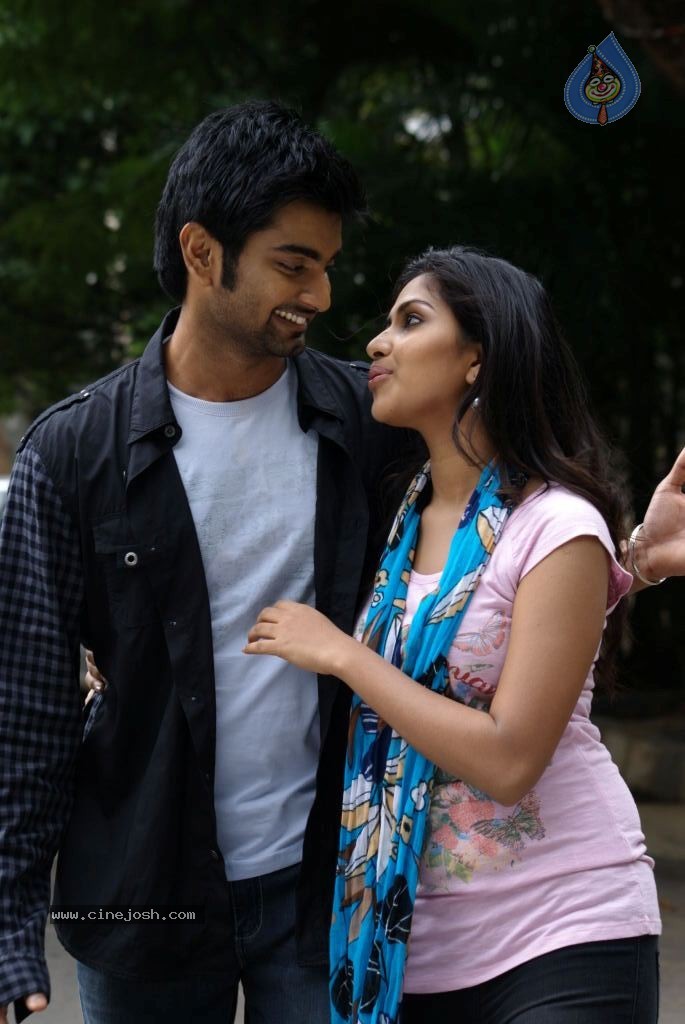 Nirantharam Nee Oohale Movie Stills - 16 / 21 photos