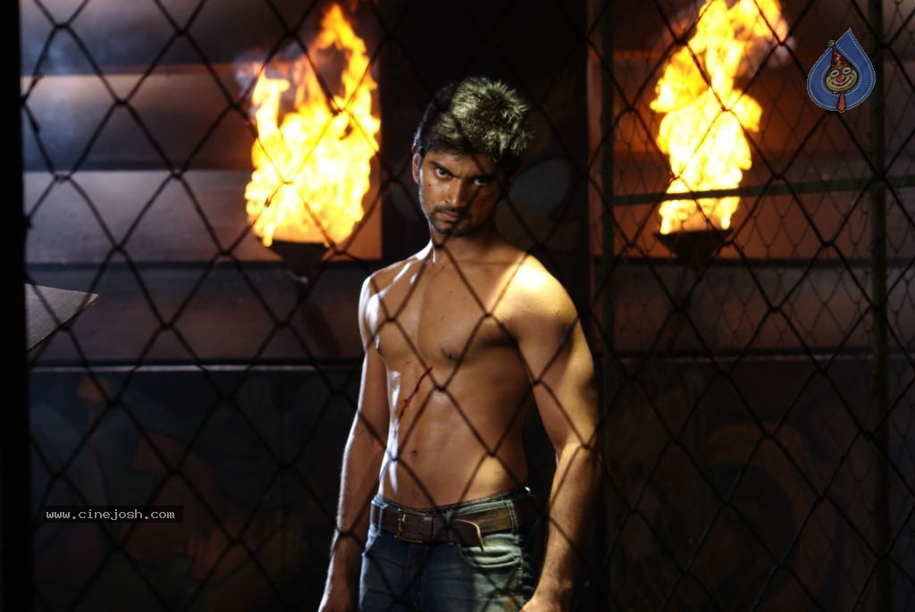 Nirantharam Nee Oohale Movie Stills - 20 / 21 photos