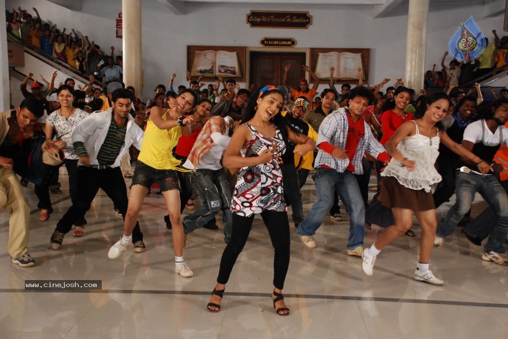 Nithya Movie New Stills - 7 / 28 photos