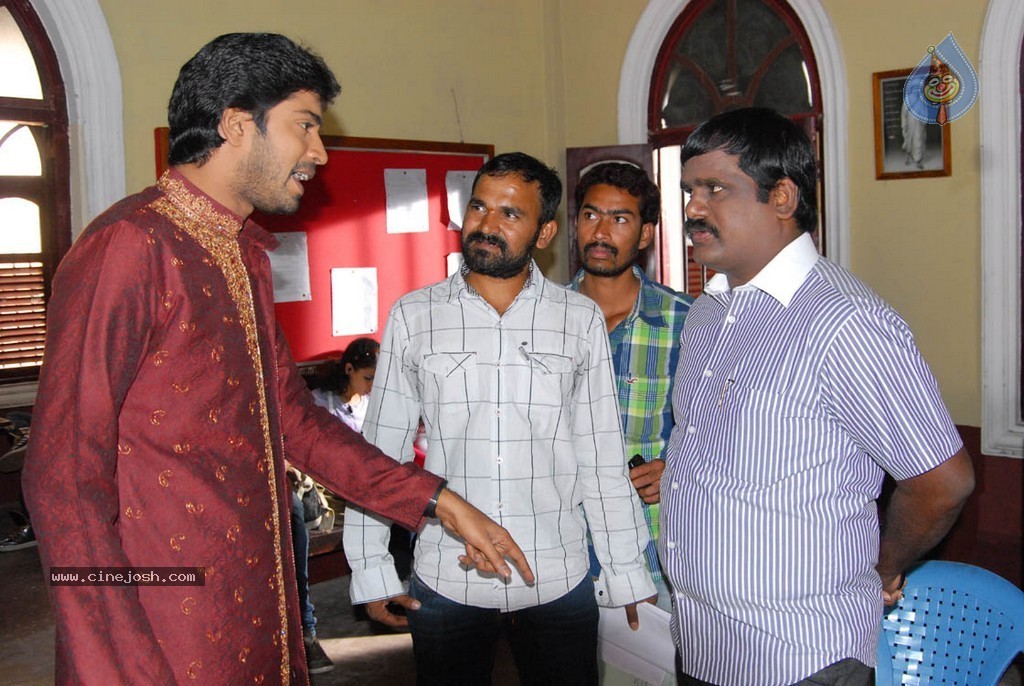 Nuvva Nena Movie New Stills - 15 / 36 photos