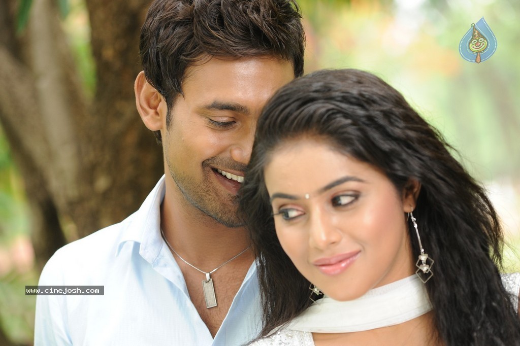 Nuvvala Nenila Movie New Stills - 5 / 52 photos