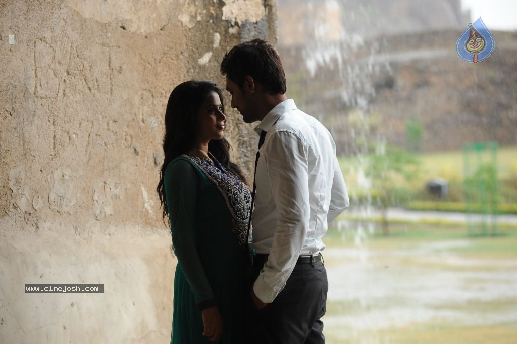 Nuvvala Nenila Movie New Stills - 38 / 60 photos