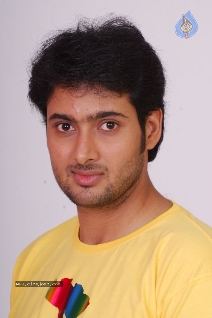 Nuvvekkadunte Nenakkadunta Movie Stills - 28 / 70 photos