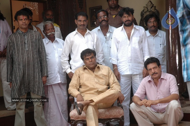  Nuvvekkadunte Nenakkadunta New Movie Stills  - 14 / 60 photos