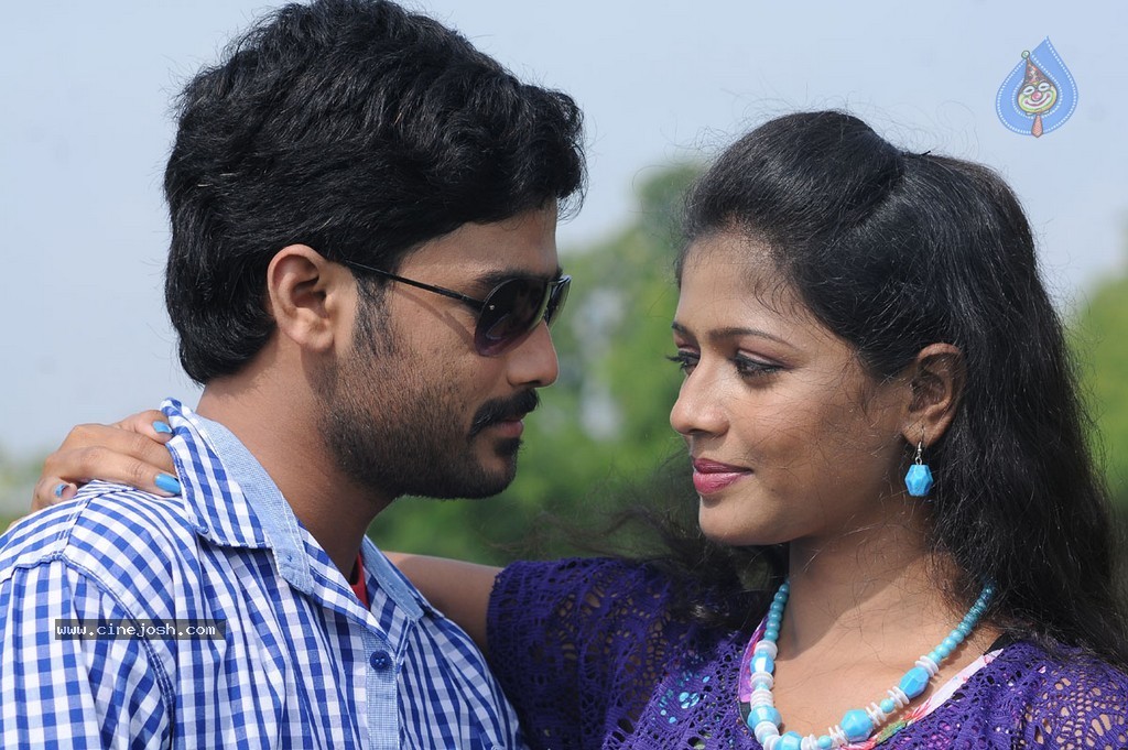 Nuvvena Adi Neevenaa Movie Stills - 22 / 24 photos