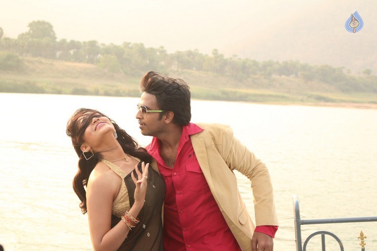 Nuvvu Nenu Osey Orey Posters and Photos - 14 / 18 photos