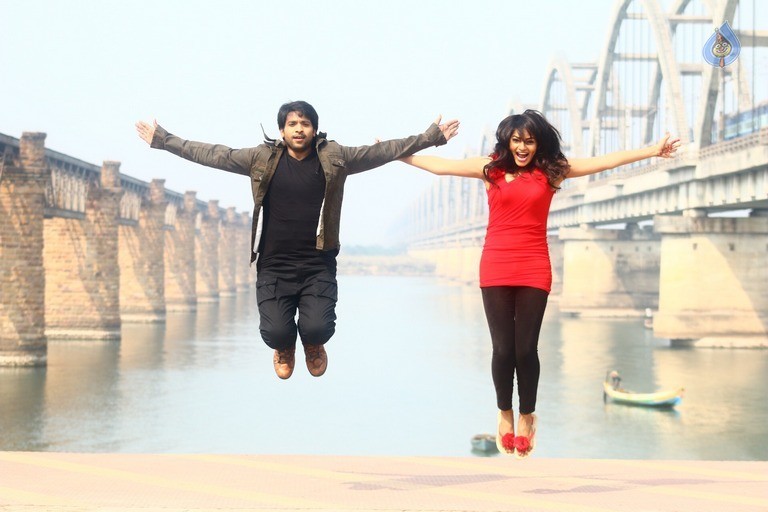 Nuvvu Nenu Osey Orey Posters and Photos - 15 / 18 photos