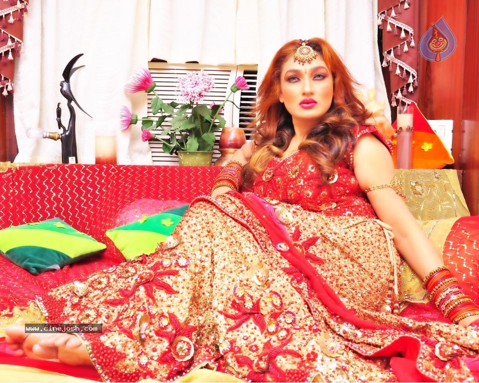 O Malli Movie New Stills - 26 / 33 photos