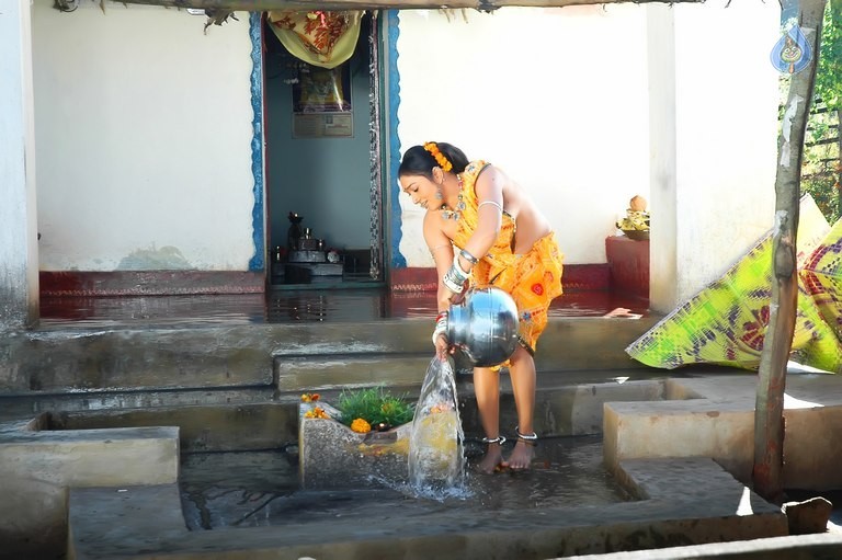 O Malli Movie Photos - 6 / 21 photos