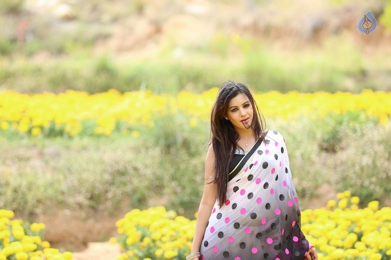 O Sthree Repu Raa Movie Photos - 30 / 77 photos